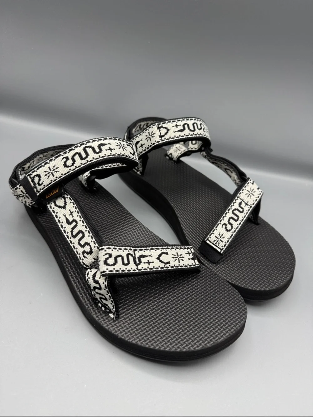 Teva Original Universal Sandals - Picture 1 of 5